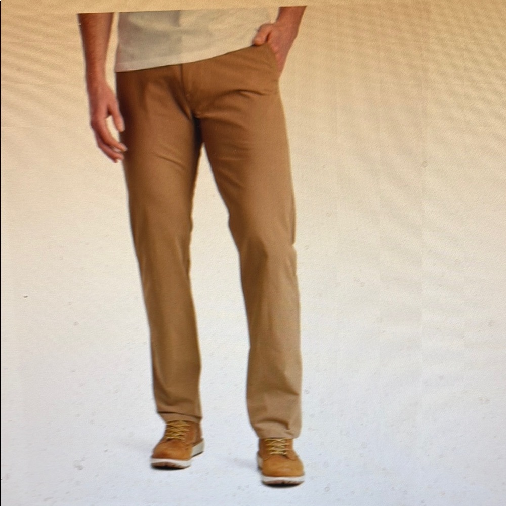 Men's Kul Pants in like-new condition.